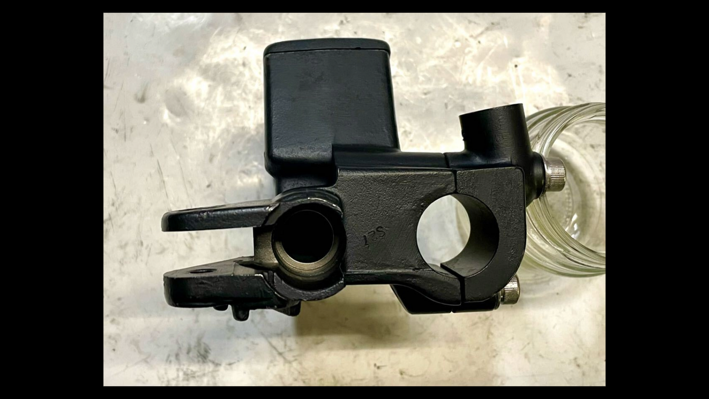Genuine Clutch Master Cylinder with Lever – Suzuki GSX750S Katana (3rd Gen / GR72A)